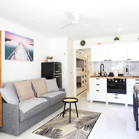 Chez James - Superbe Studio Avec Piscine Et Plage A Proximite Ла-Гранд-Мот Экстерьер фото