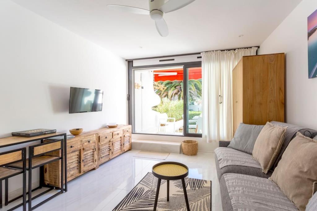 Chez James - Superbe Studio Avec Piscine Et Plage A Proximite Ла-Гранд-Мот Экстерьер фото